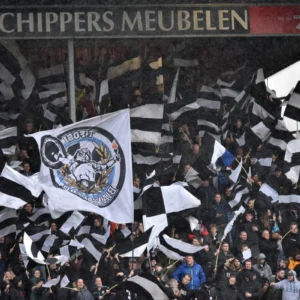 FC Emmen-Heracles vlaggenactie