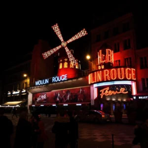 ToF Behang Parijs molen Moulin Rouge