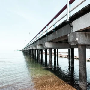 ToF Fotobehang brug over de zee