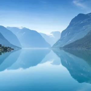 ToF Behang landschap van Lovatnet lake, Noorwegen