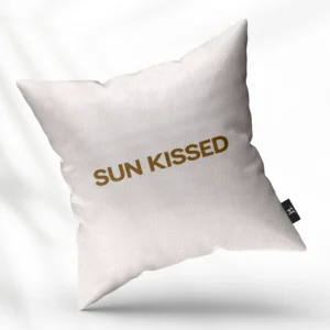 ToF sierkussen tekst sun kissed goud
